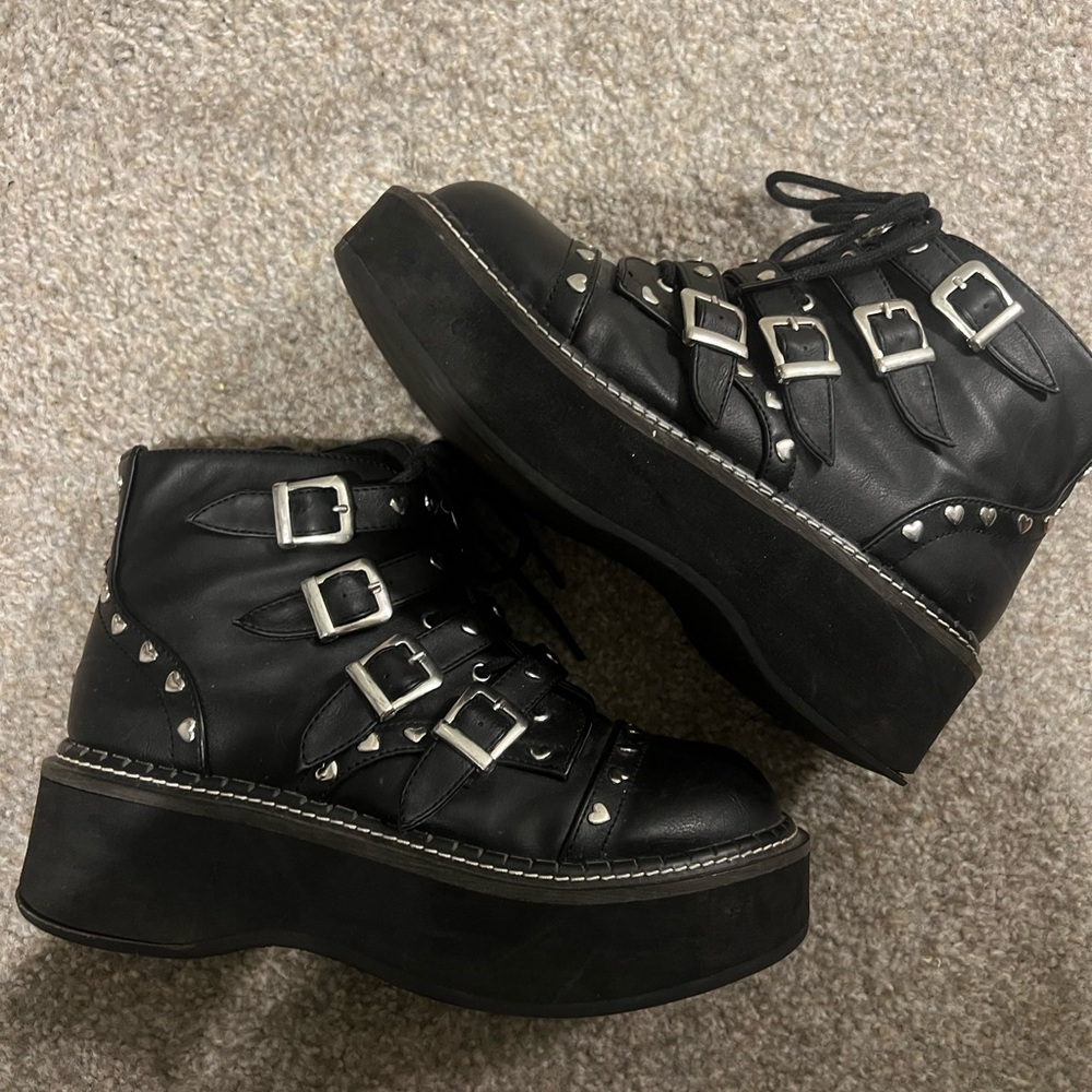 Demonia Emily 315